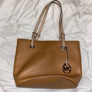 Michael Kors tote